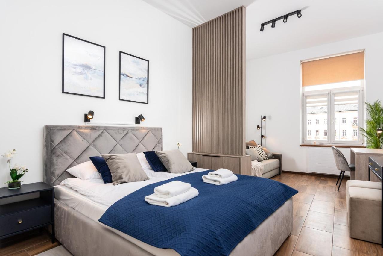Premium Splendid Old Town Suites - By Upstairs Krakow Ngoại thất bức ảnh