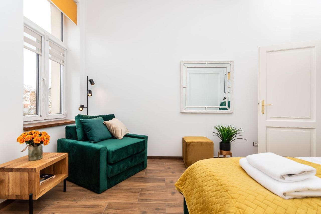 Premium Splendid Old Town Suites - By Upstairs Krakow Ngoại thất bức ảnh